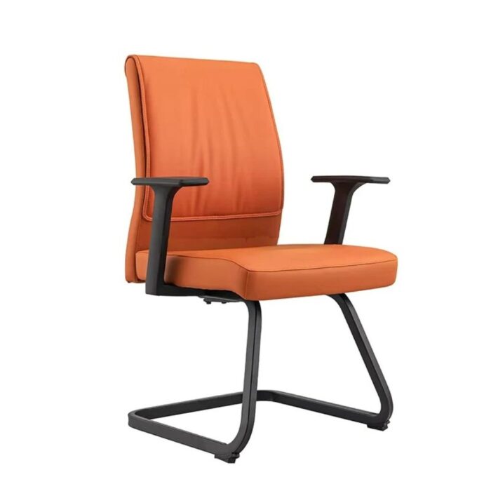 Fauteuil Visiteur MEDIUM en simili cuir – Dossier medium, accoudoirs fixes, piètement luge en métal noir coloris au choix – Image 1